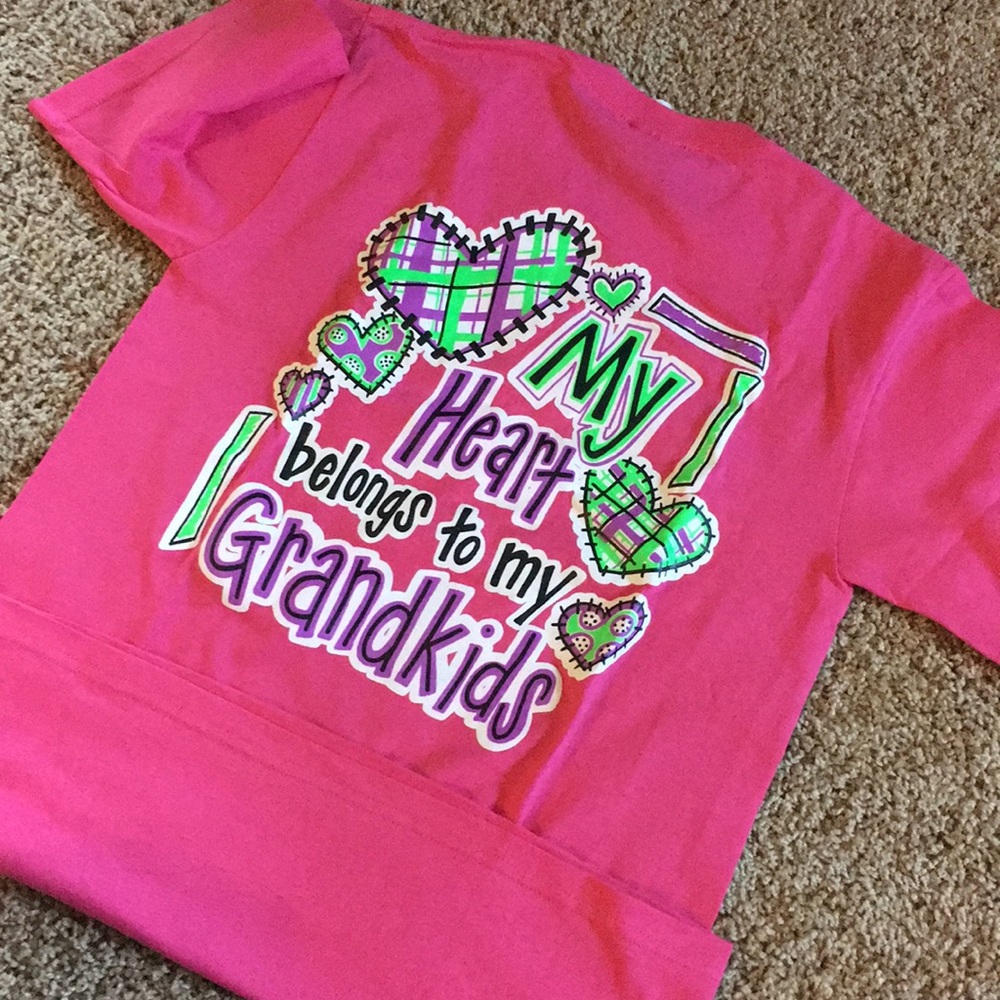 Pink t shirt